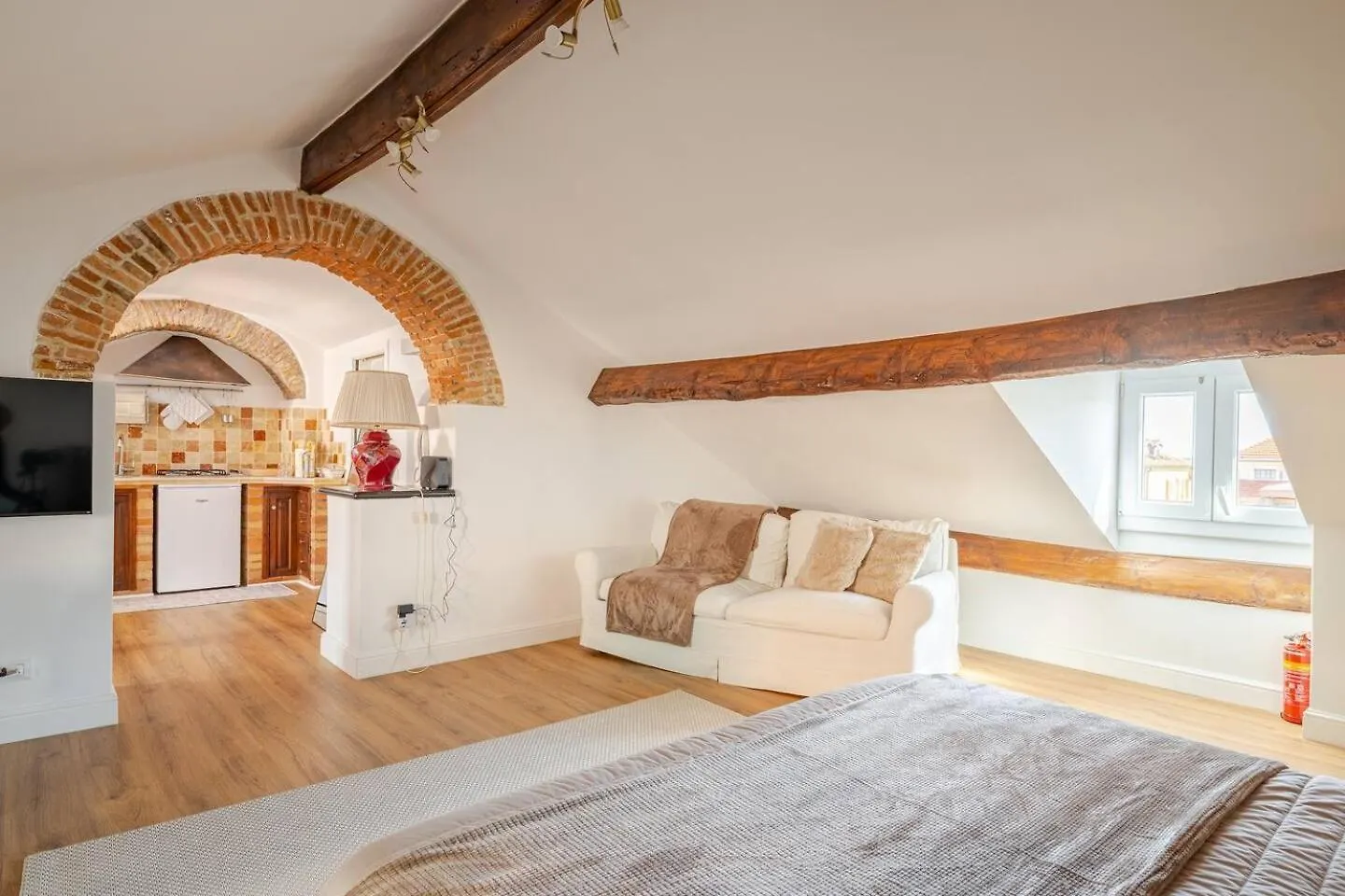 Mansarda Margot Posto Auto Incluso Apartment Sanremo